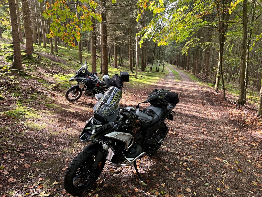 BMW 1300 GS tank storage box Extension